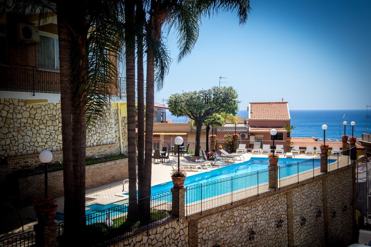 Hotel Corallo Taormina Luaran gambar